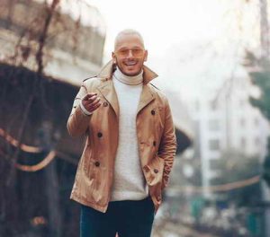 دانلود آهنگ اشوان چه خوبه حالم آهنگ اشوان چه خوبه حالم