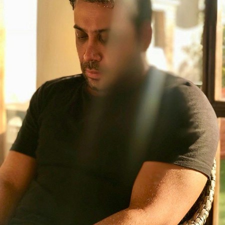 محسن چاوشی لطفاً به بند اول سبابه ات بگو