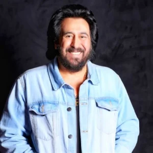 دانلود آهنگ شهرام شب پره یار بی وفا شهرام شب پره یار بی وفا